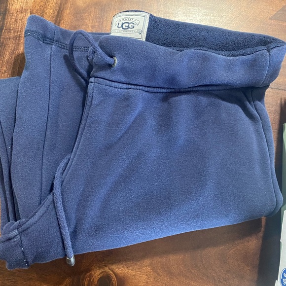 Ugg Sweat pants - Picture 5 of 6